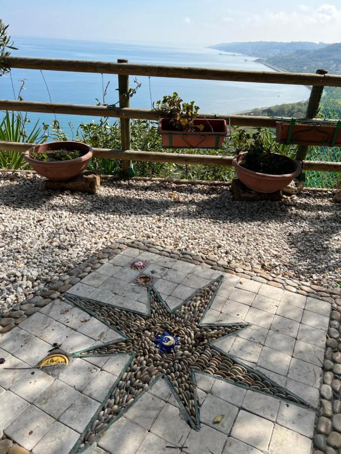 Appartamento Vacanza Moch - Viaggiatori Alla Scoperta Della Costa Dei Trabocchi Francavilla Al Mare Buitenkant foto